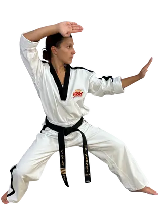 Corina Balan Kixx Universel Taekwondo
